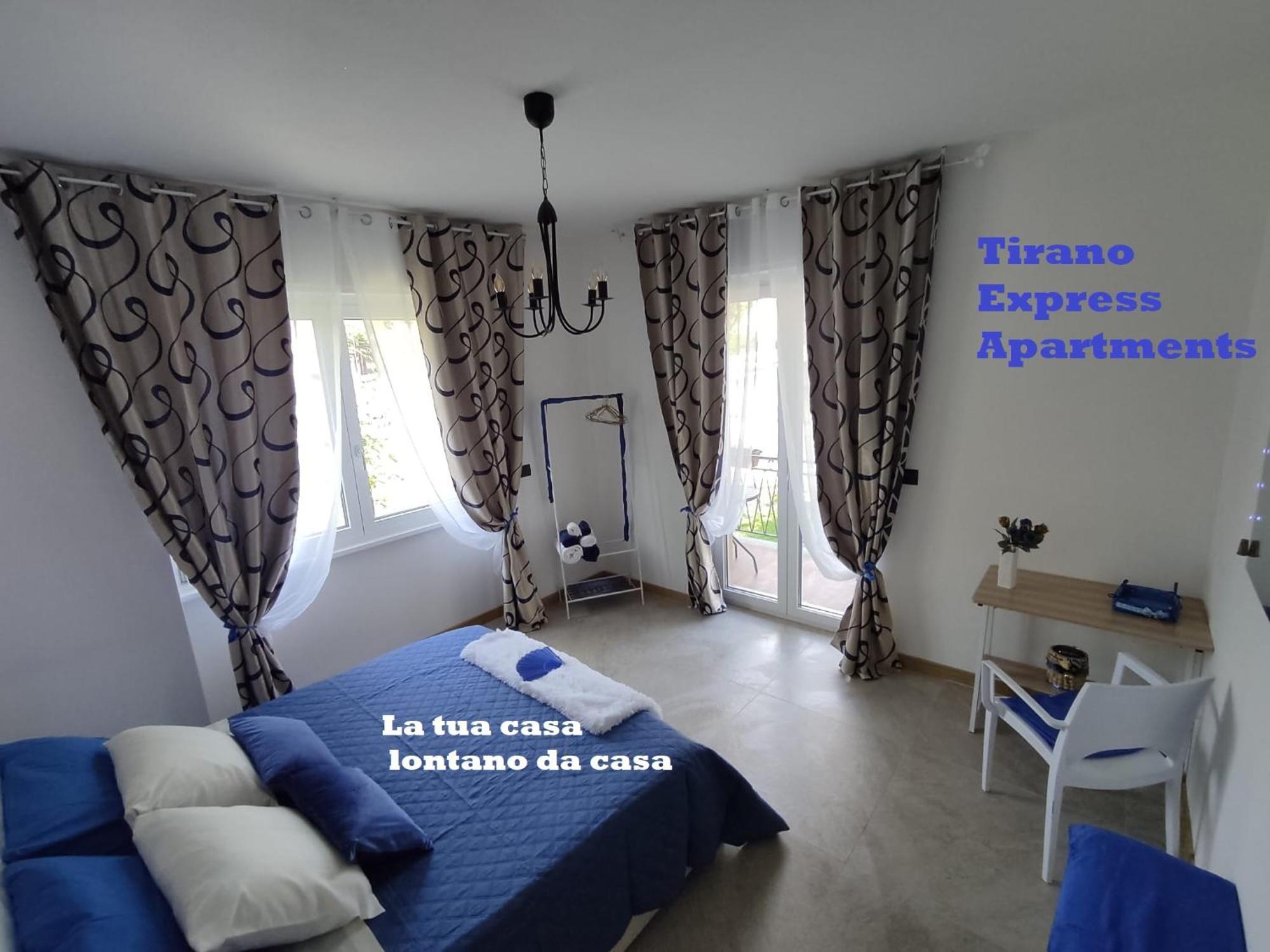 Tirano Express Luxury Apartments Exteriör bild